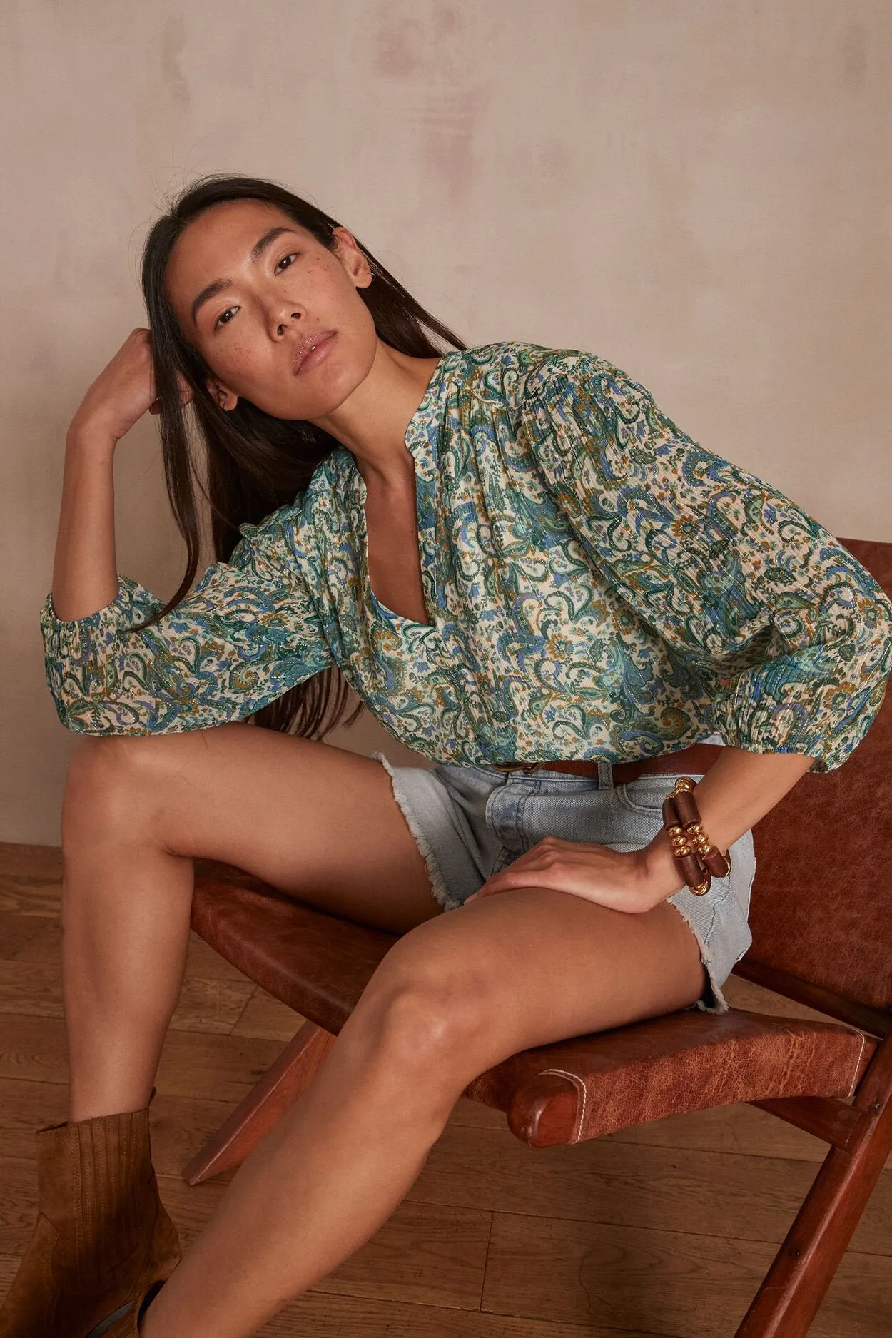 BRUNETTE BLOUSE
