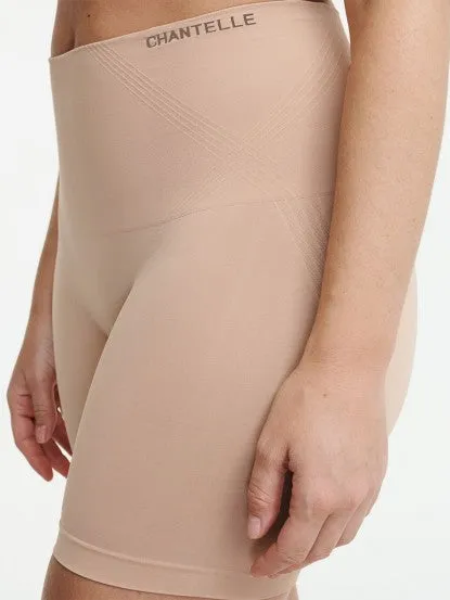 Chantelle Smooth Comfort Mid-Thigh Short #10U4