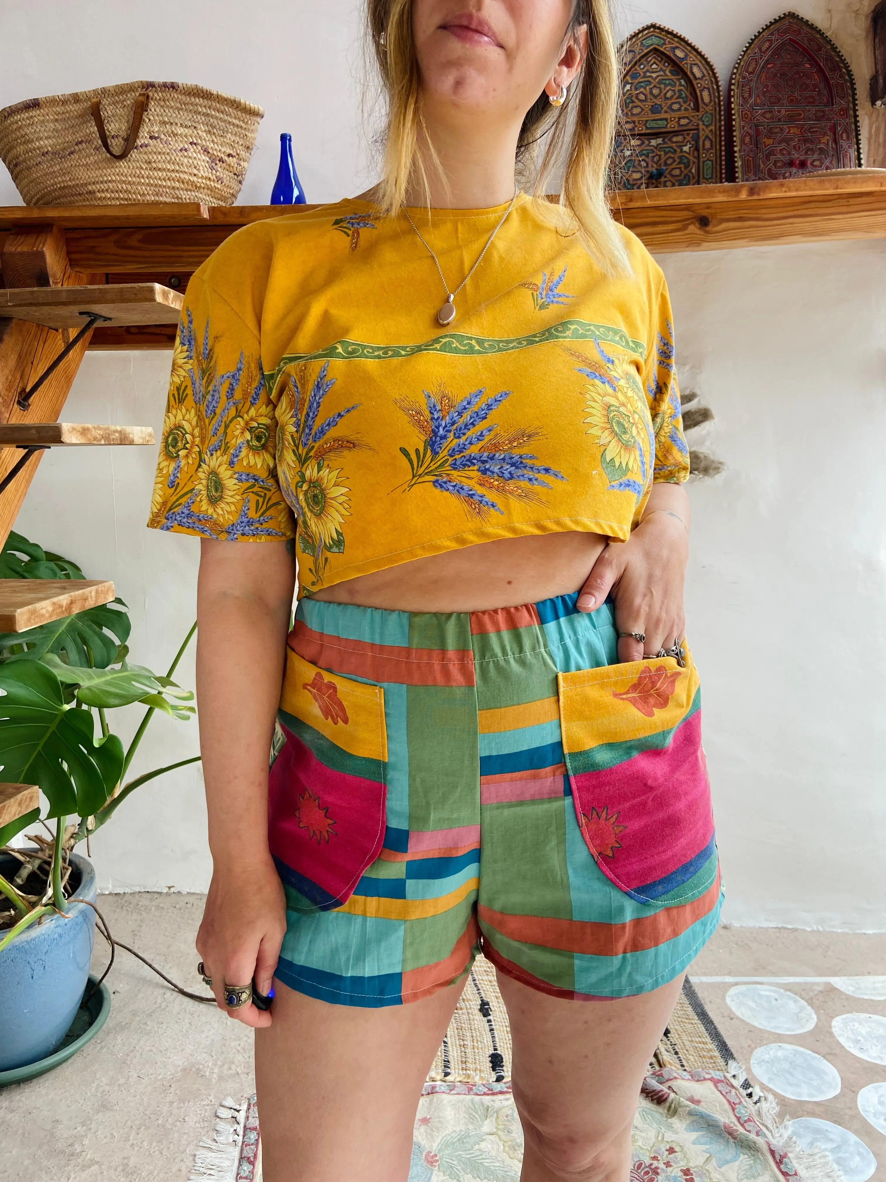 DESERT FOX Patchwork Bright High Waisted Shorts - M