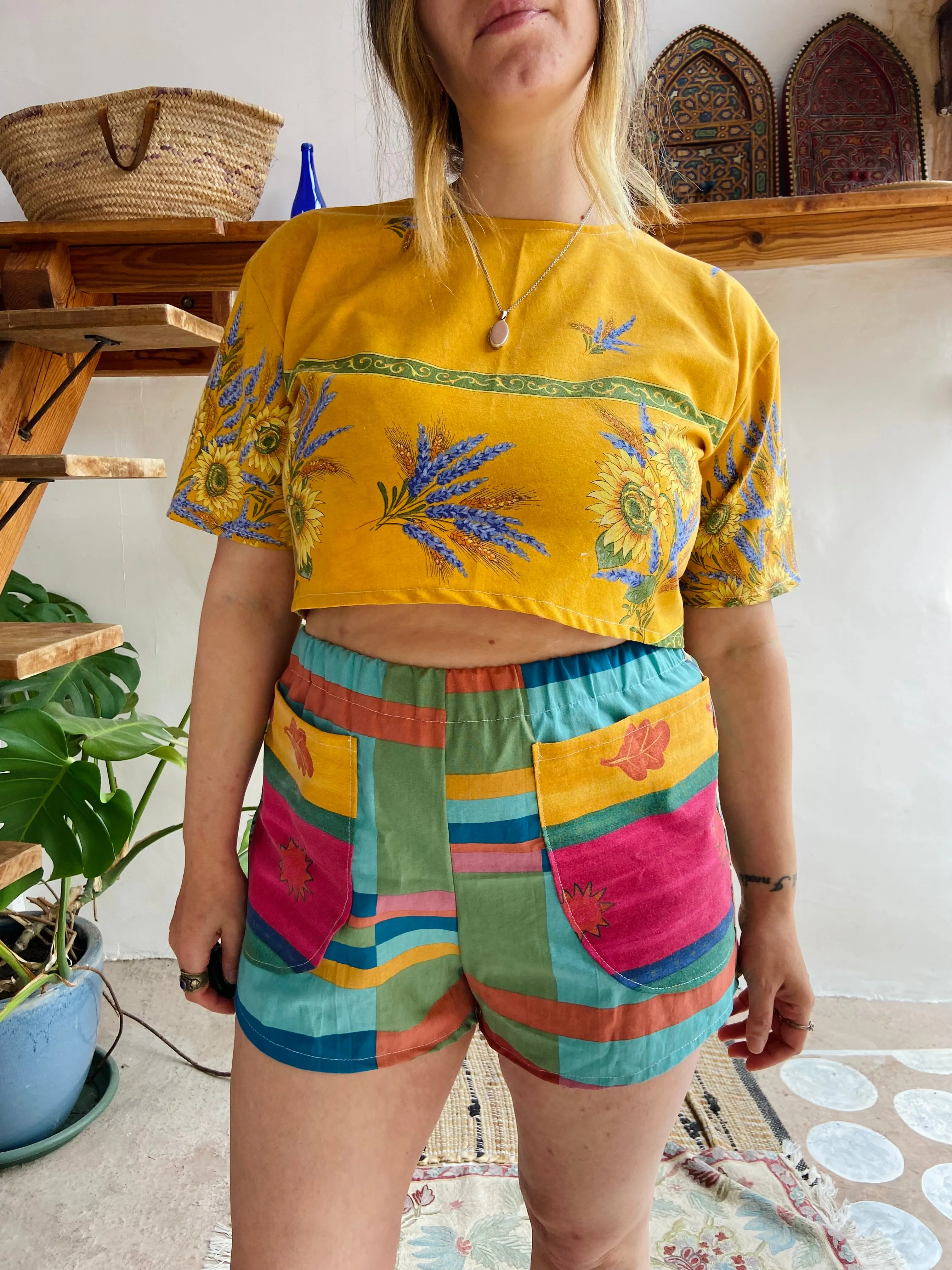 DESERT FOX Patchwork Bright High Waisted Shorts - M