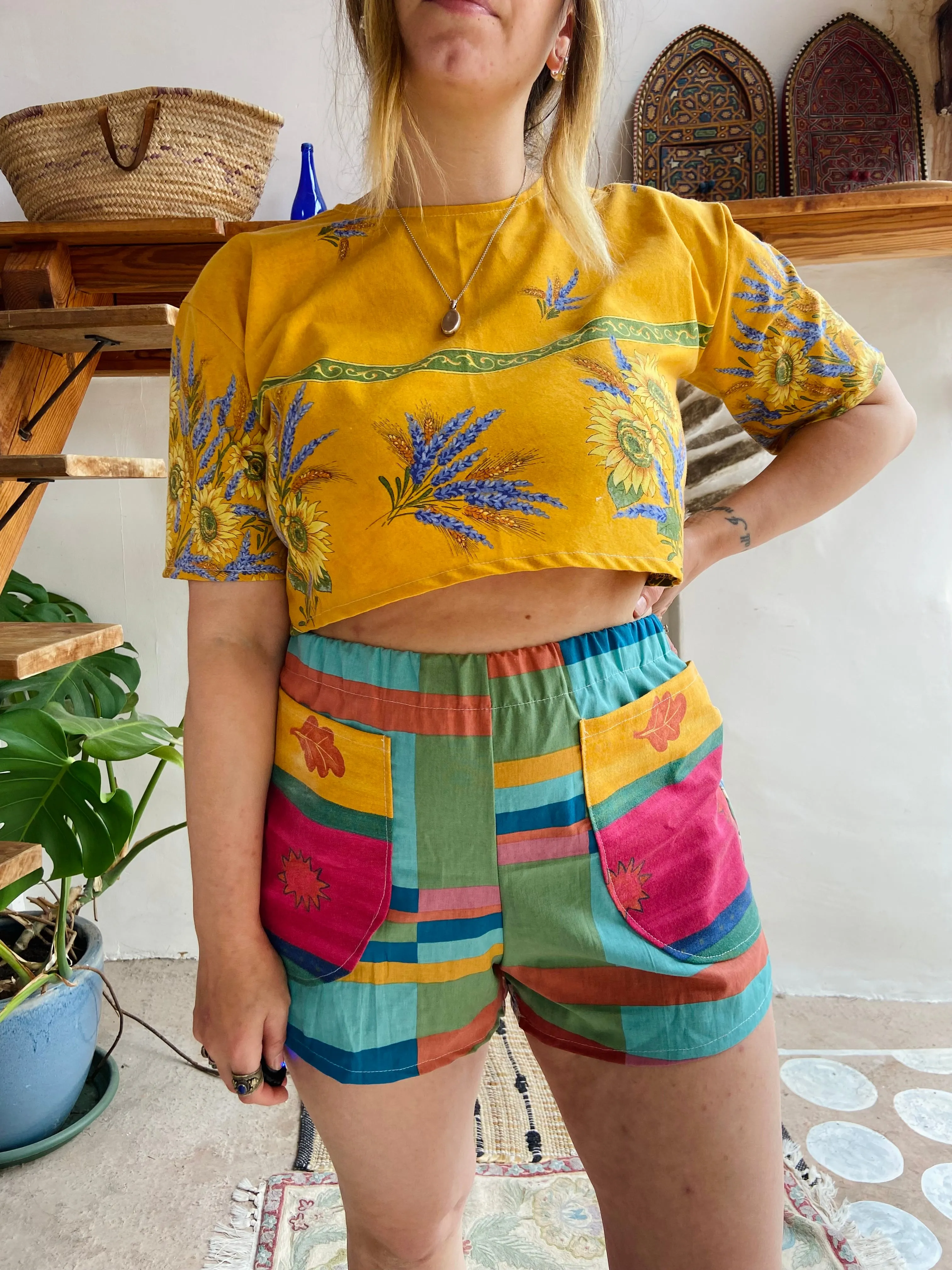 DESERT FOX Patchwork Bright High Waisted Shorts - M