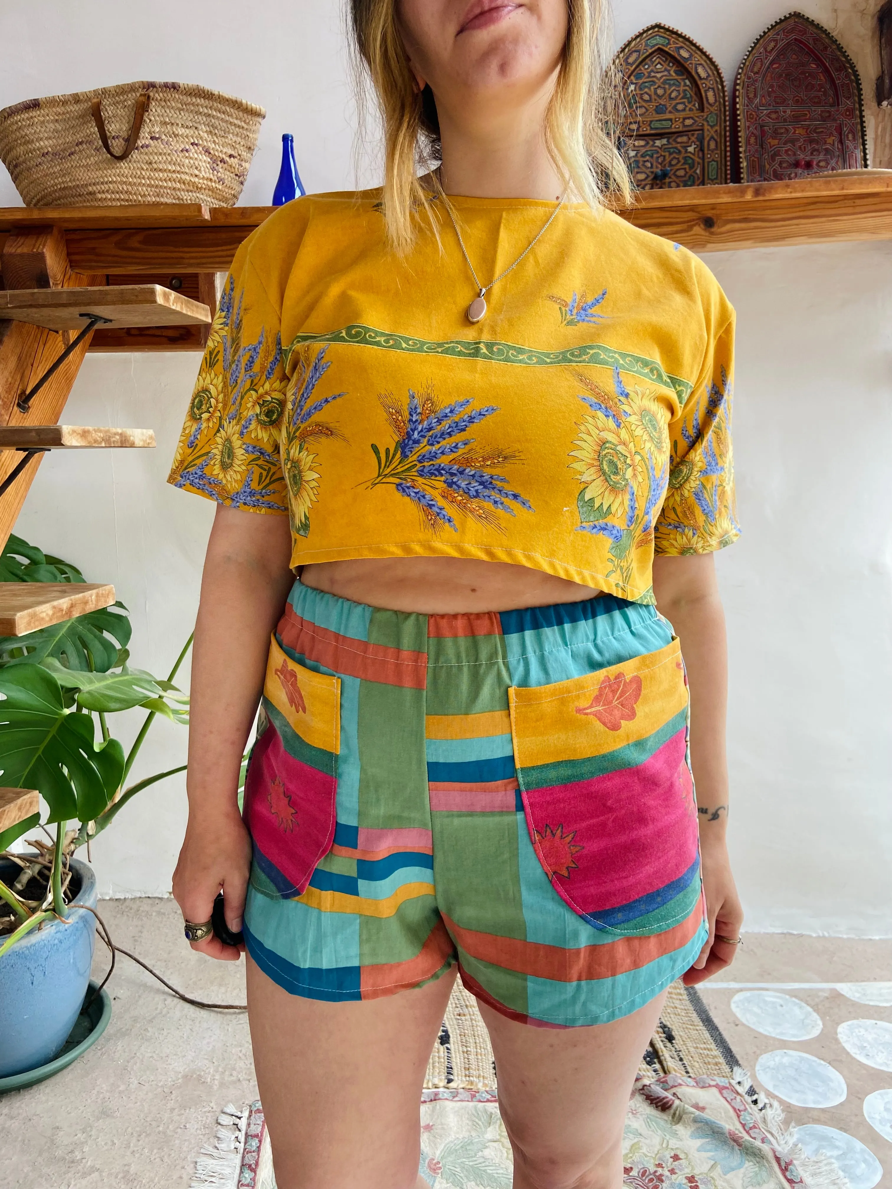 DESERT FOX Patchwork Bright High Waisted Shorts - M