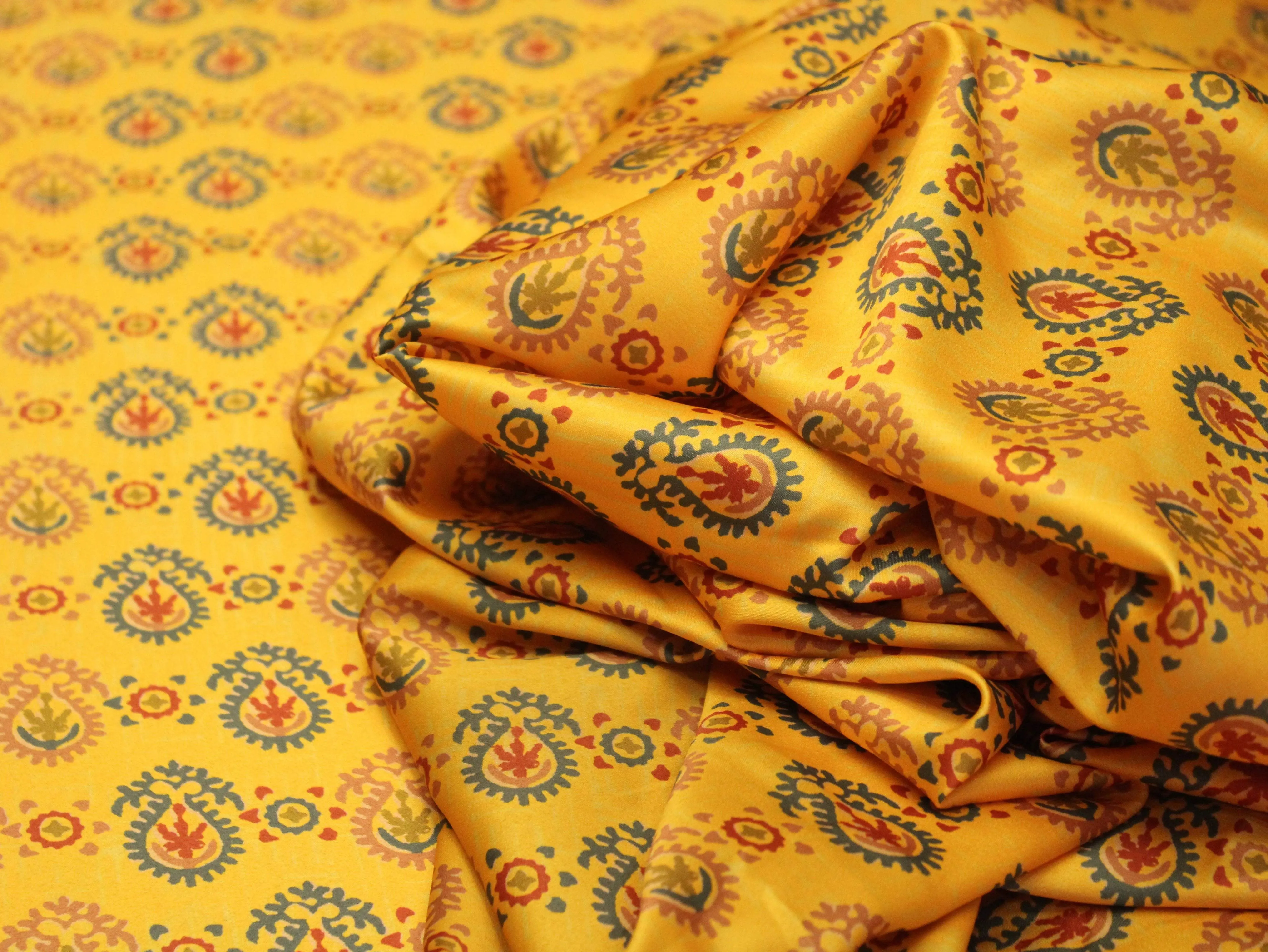 Digital Print crepe Silk Fabric