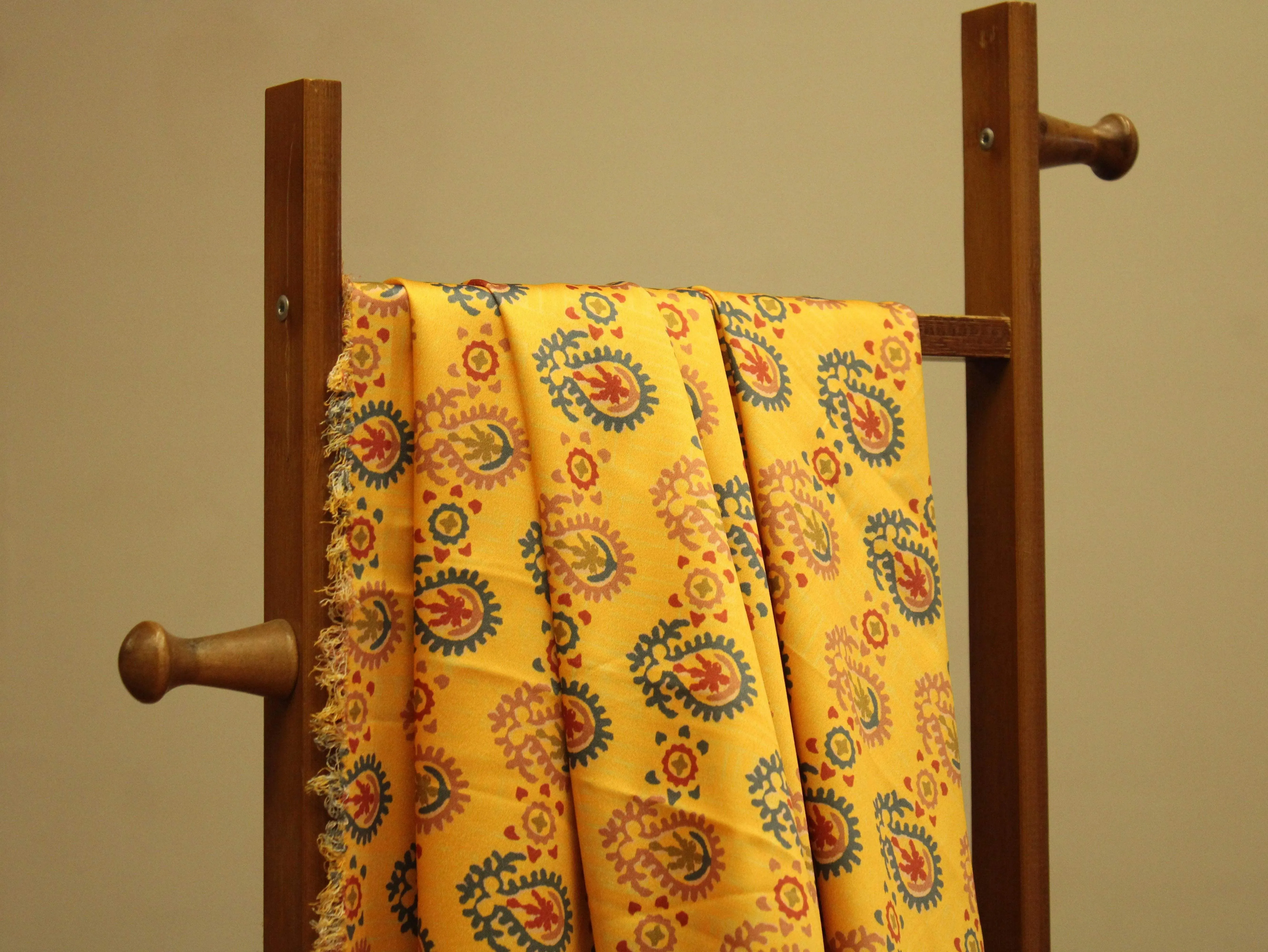 Digital Print crepe Silk Fabric