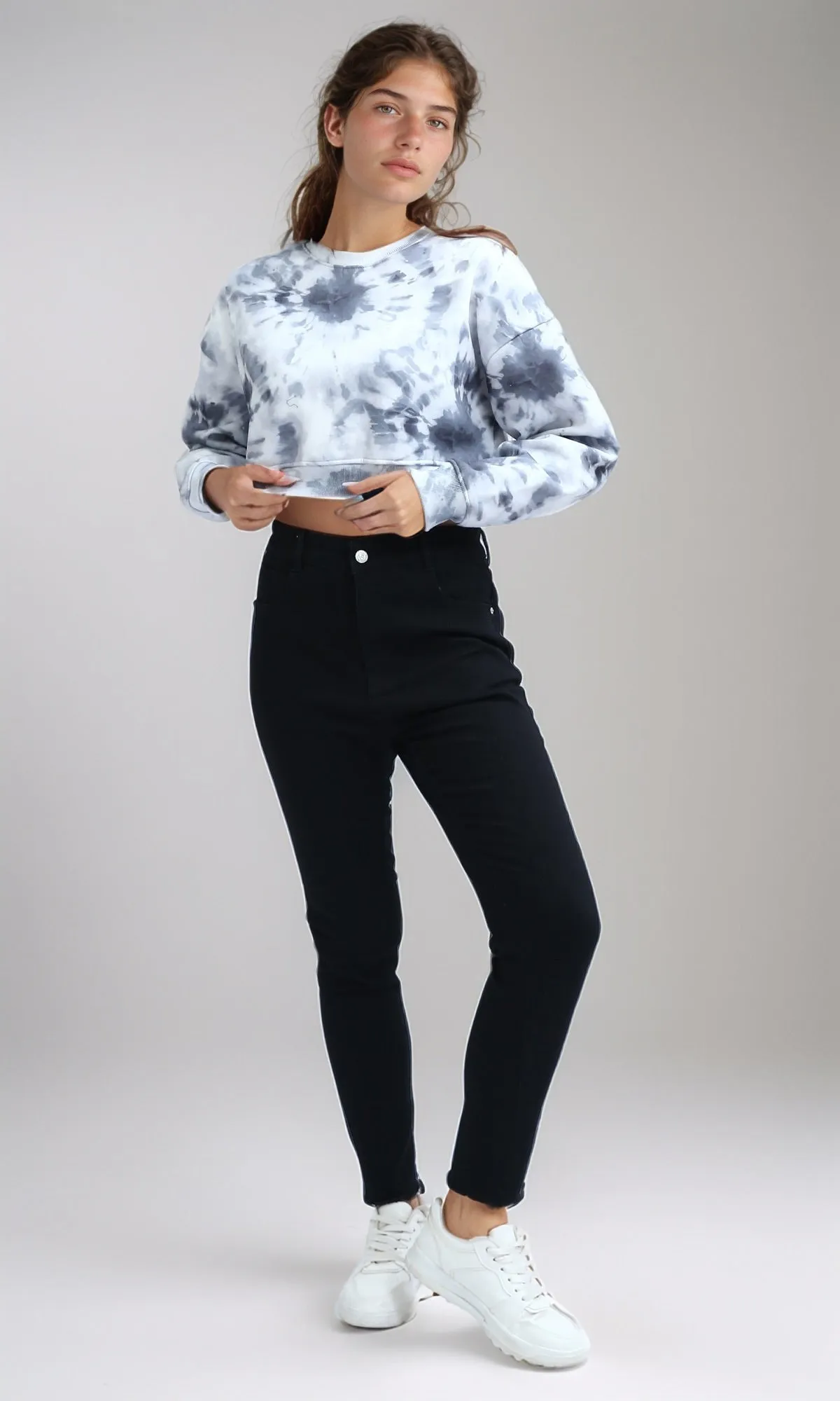 O199398 - Feminine Cropped Tie Dye Sweatshirt - Grey & White