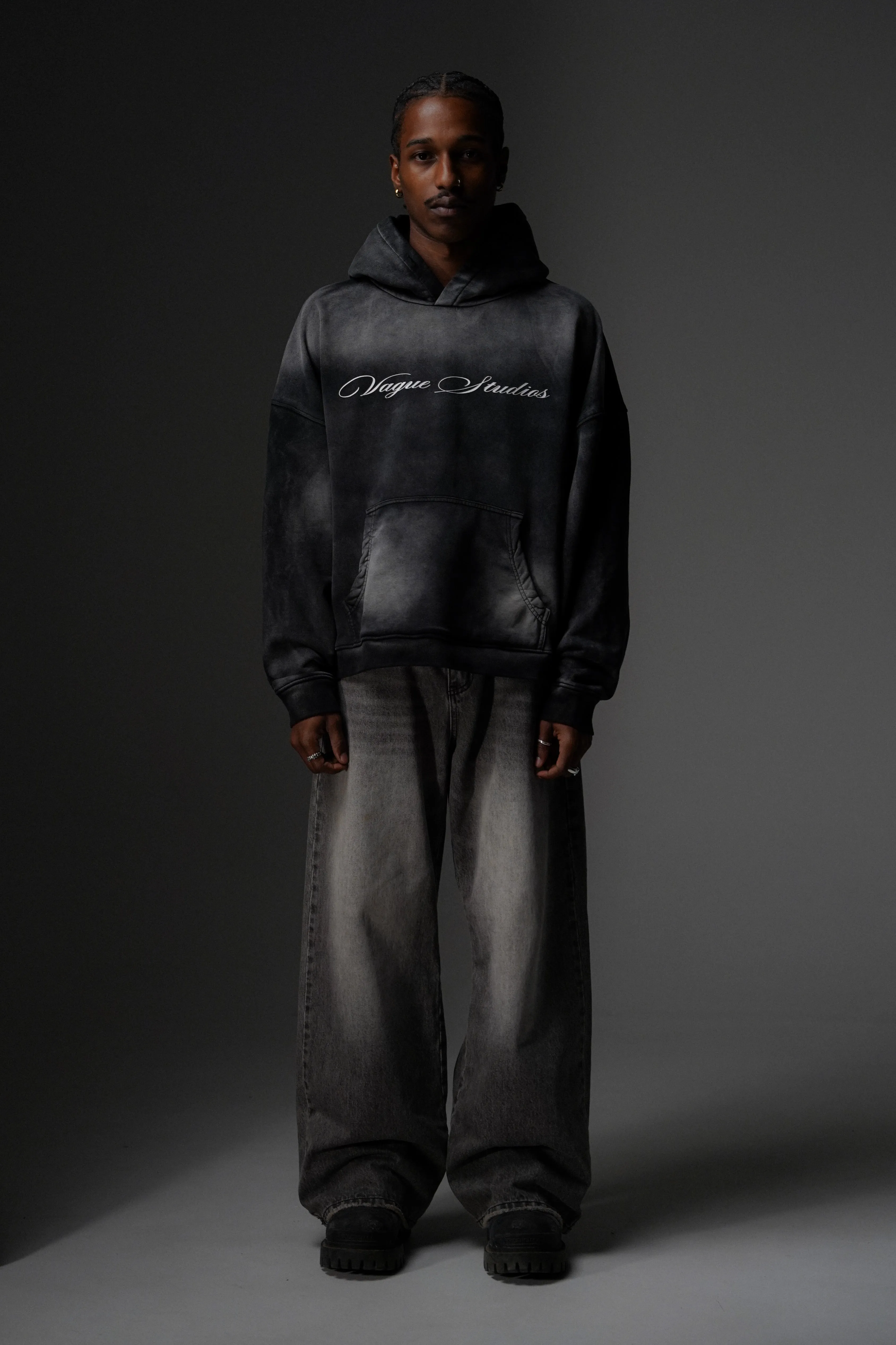 SCRIPT HOODIE [SUNBEAT BLACK]